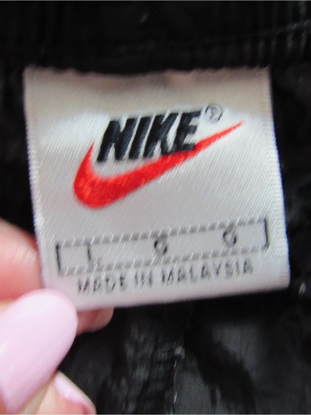 Nike Vintage Nylon Track Pants Large Black Lightweight Stretch Athletic Workout